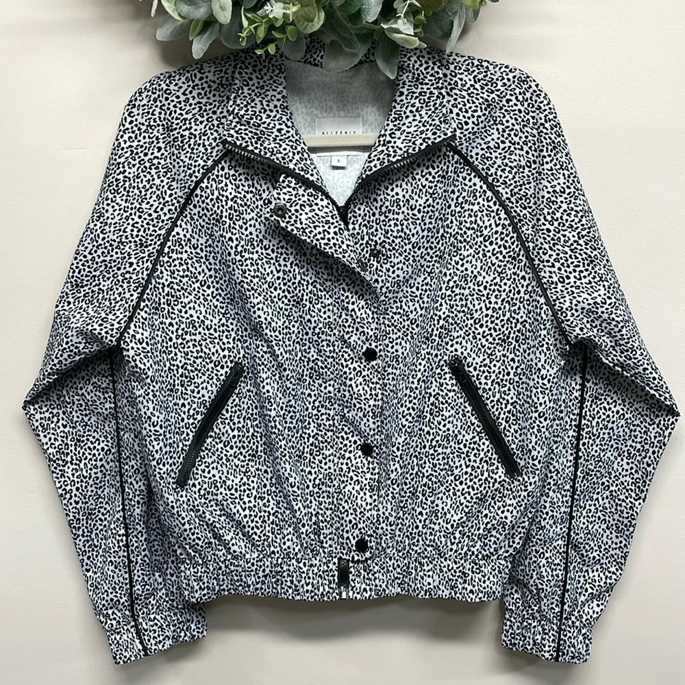 NWOT Anthropologie Allfenix All Fenix Leopard Print White Black Crop Jacket L
